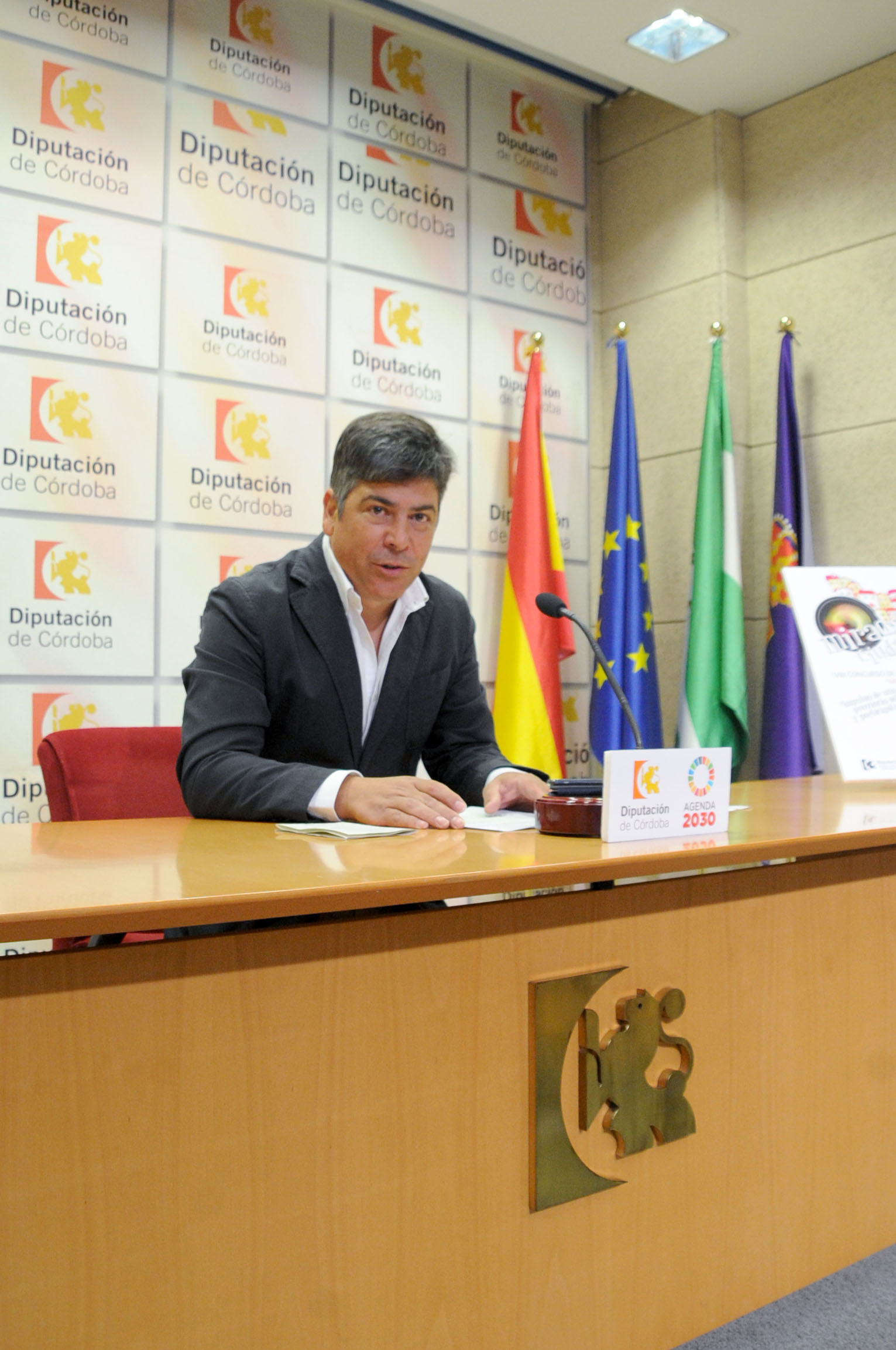 El concurso de Fotografía Miradas Ciudadanas reconoce en una nueva edición la implicación de los distintos colectivos sociales en la vida de sus municipios.